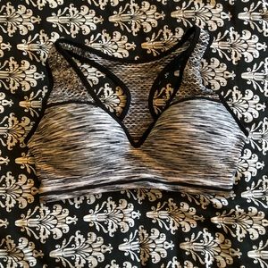 PINK Victoria’s Secret Sportsbra